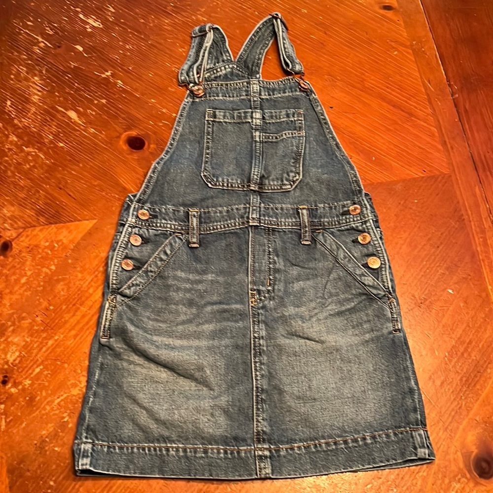 Gap Kids Denim Jumper size 8/Medium